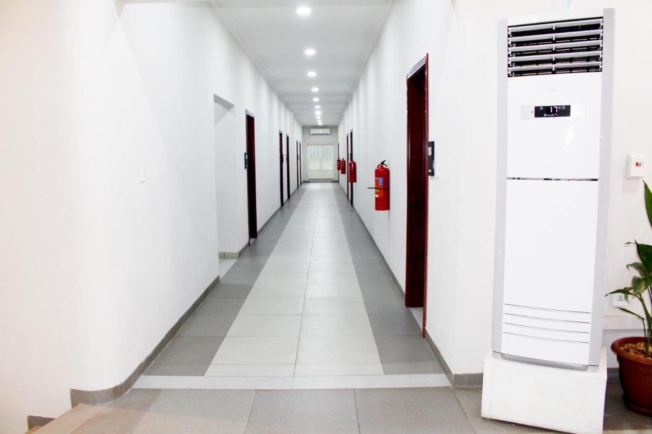 Ixoras Hotel Kinshasa Exteriér fotografie