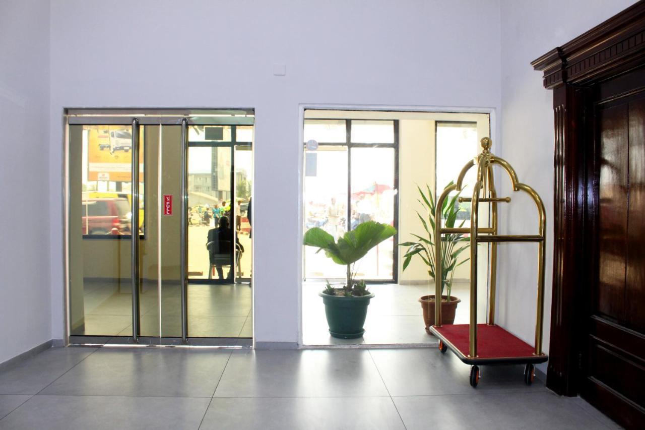 Ixoras Hotel Kinshasa Exteriér fotografie